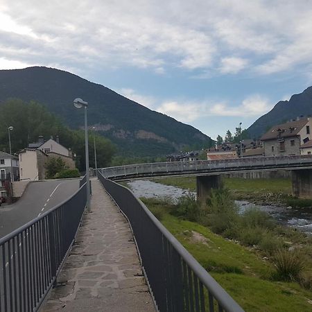 Vikerbiescas Apartman Kültér fotó